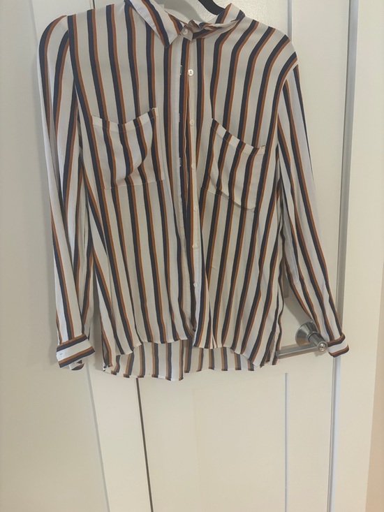 Forever 21 Tops - Forever 21 Striped Button-Up Shirt in White, navy blue & Rust
